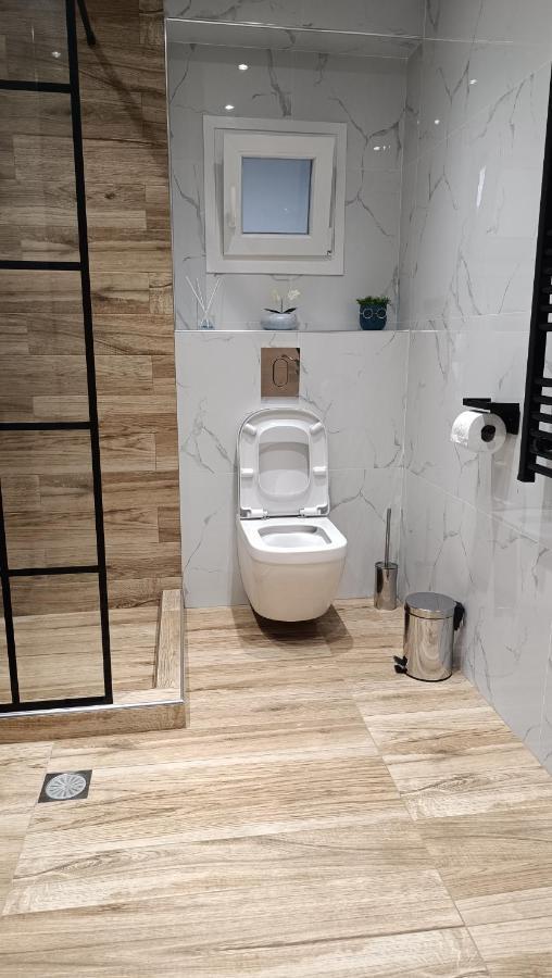 Comfort Corner 75M2 100Mbs Szaloniki Kültér fotó